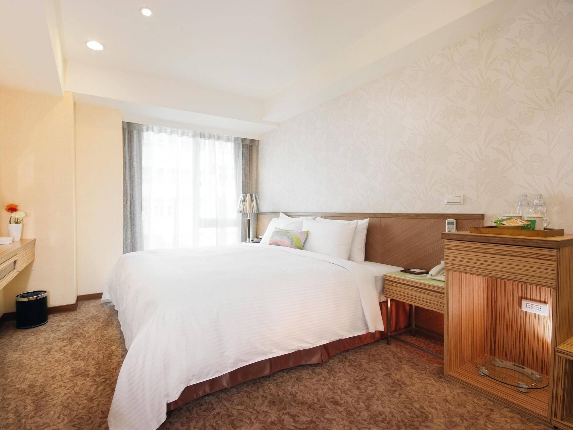 Nagahiro Hotel Taipei Esterno foto