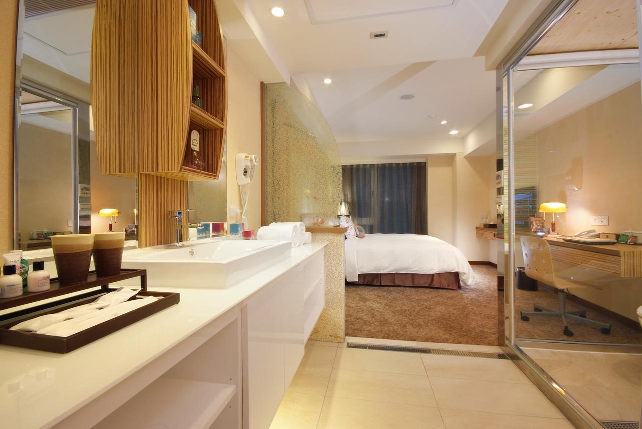 Nagahiro Hotel Taipei Esterno foto