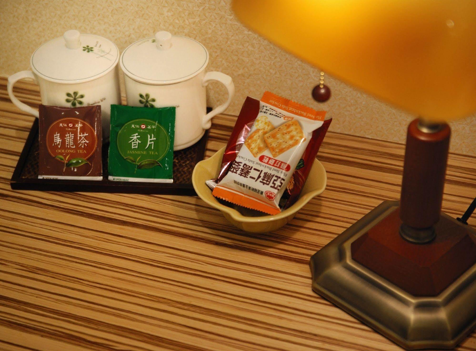Nagahiro Hotel Taipei Esterno foto